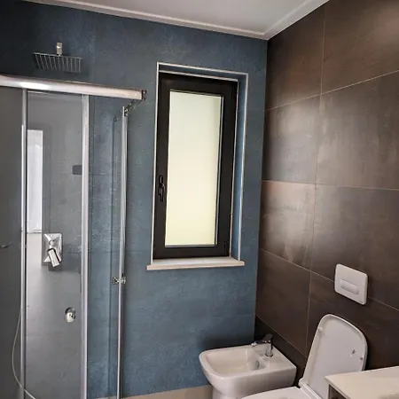 Mamasosa's Villas,tropea 아파트 *